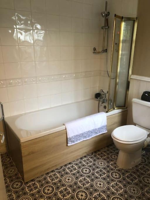 House In Drymen Village With Free Local Health Club Access Glasgow Bagian luar foto